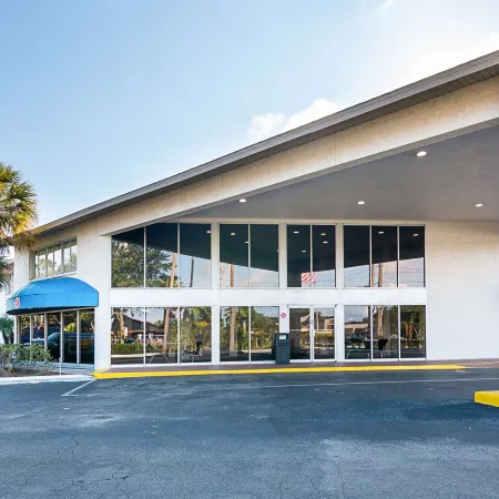 Motel 6 - Tampa, FL - Fairgrounds