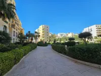 Stunning Seafront Portomaso Apartment w/terraces
