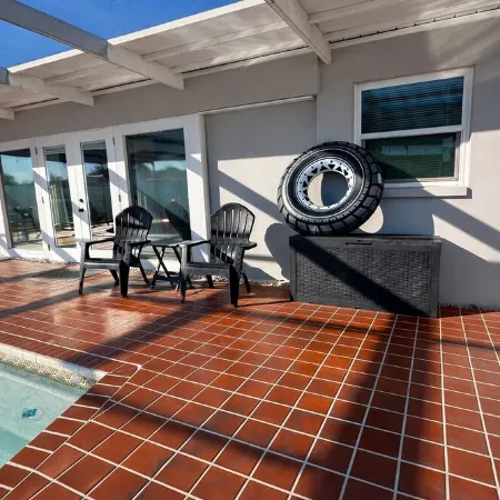 Paradise Palms Beach house with HEATED POOL🏖🌅🐬