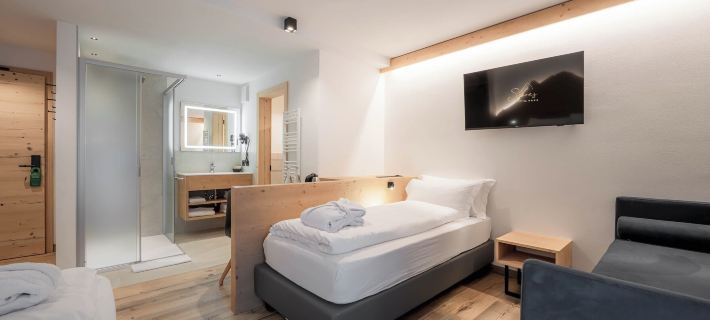 Spires Hotel Hotels in Canazei