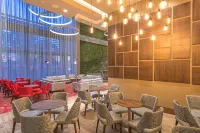 Hilton Garden Inn Bogota Airport - bar