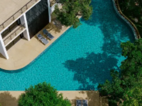 ขนอมสเตชั่น 549 โรงแรมในอำเภอ ขนอม