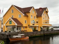 Quality Hotel Florø Hotels in Floro