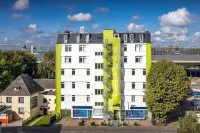 NXT Park Hamburg Hotels near Stellingen