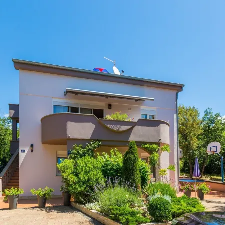 Apartments Alin