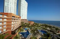 Grand Fiesta Americana Veracruz - Pools