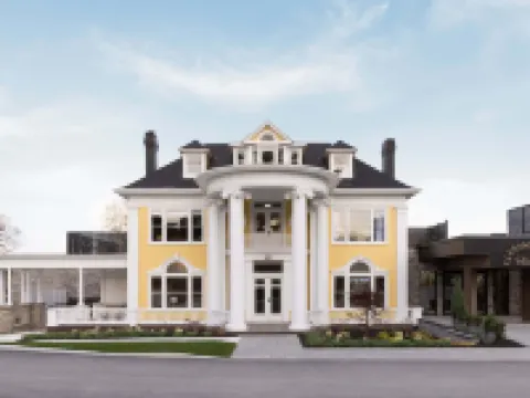 Claramount Club Hotels in Picton