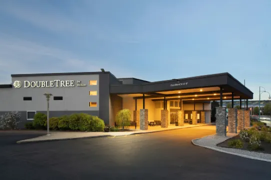 DoubleTree by Hilton Warwick Providence Airport