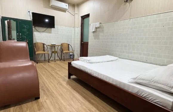 納尼化區汽車旅館