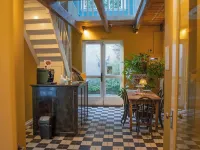 The Guesthouse Hotels in Gouda