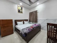 Hotel The Orchid Plaza