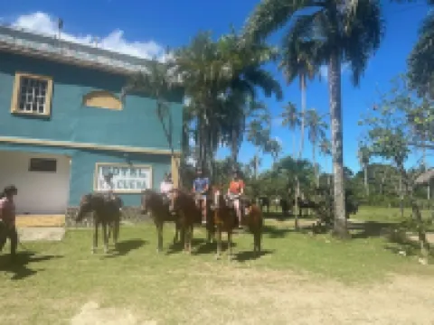 Hotel Restaurante La Cueva Hotels in Miches