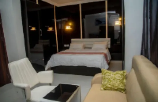 Billion Suite Hotel Awka