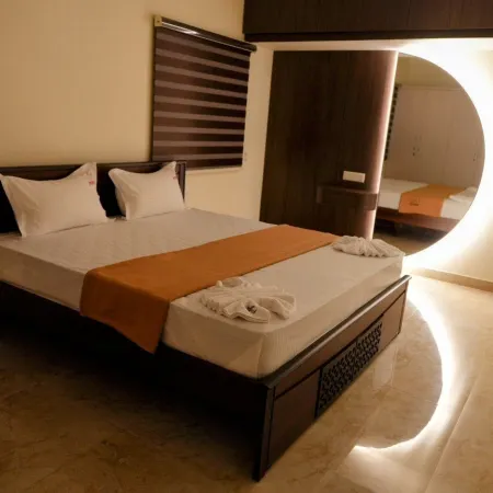 Amaira Studio Living