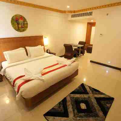 Hotel Meridian Inn Rooms