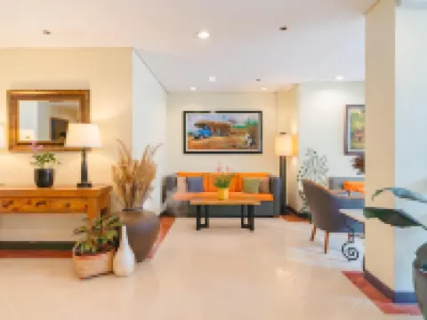 Microtel by Wyndham Tarlac