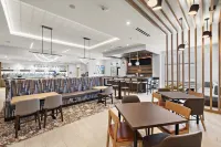 Hampton Inn by Hilton Ontario Airport - breakfast