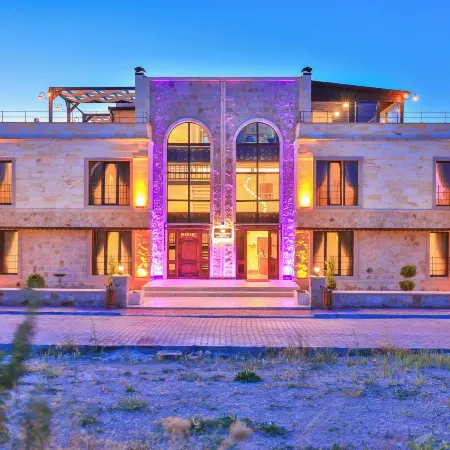 Noble Crown Stone House Cappadocia