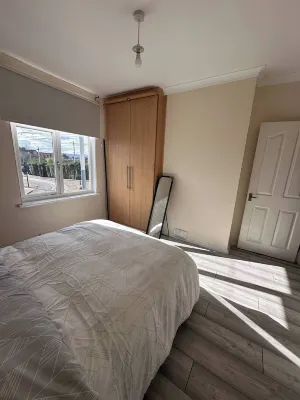 Spacious 3-bed Home at the Heart of Sheffield S2 - Homestays