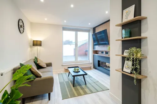 Leeds City-centre 1-bed With Private Roof Terrace - balcony