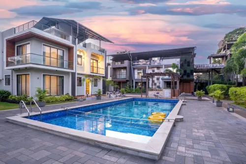 Alaya Stays Rosalia 3BHK Villa with Pool - Villas