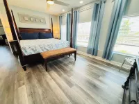3Mi 2 Beach Updated in 2023 Spacious Private Baths Kit Close to 20 Restaurants