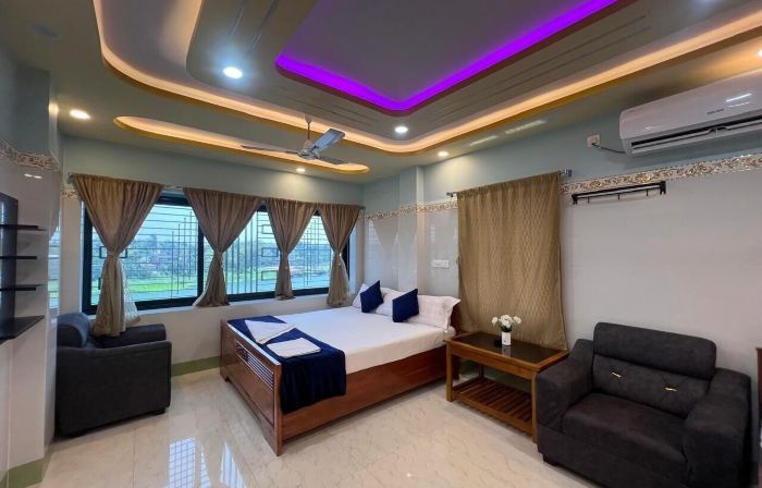 Hotel Raj