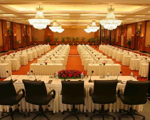Eros Hotel New Delhi by IHG Geschäftseinrichtungen Photos