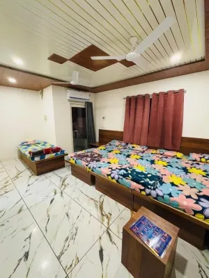 Hotel shree siddhivinayak