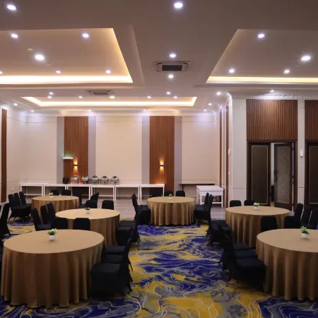 Lynn Hotel Mojokerto