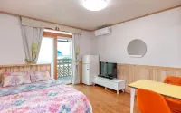 Taean (Anmyeondo) Li Syuchae Pension