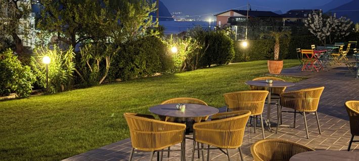 Residence Alesi Отели в г. Мальчезине
