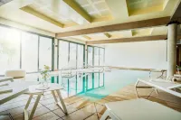 Best Western Plus Hotel de la Cite Royale - piscina