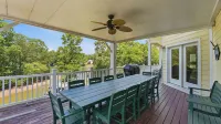 Jakes Lake House by AvantStay