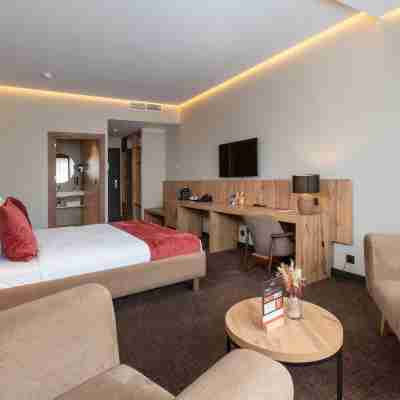 Hotel le 830 Namur Rooms