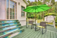 Hot Tub, Home Gym, Decks! Retreat 9 Mi to Mt Airy - 3-Star