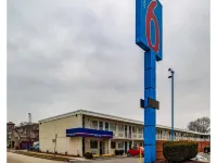 Motel 6 Joliet, IL - I-80 - 2-Star