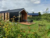 Spacious Nature Retreat - 3-Star