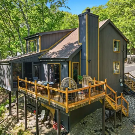 Pocono Cabin Where the Host Thought of Everything, so You Don’t Have to!