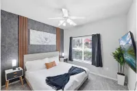Inwoods Park by Stylish Stays - Condos