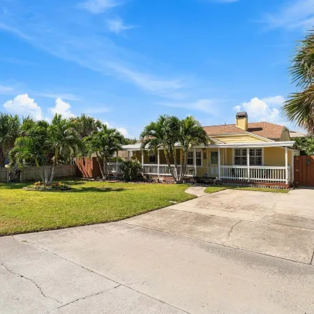 1280 S Atlantic Ave