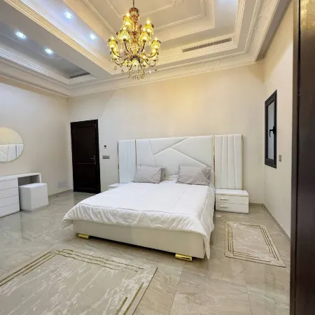 Luxury Villa, Central AC, BBQ, Ideal for Events