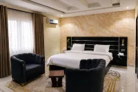 De'reels Hotel & Suites - 2-Star