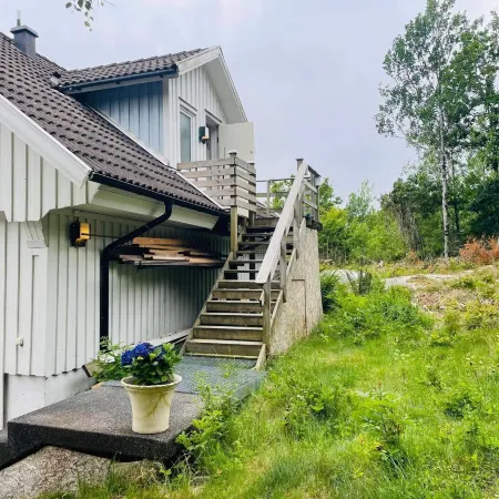 4 Person Holiday Home in Nosund Отели в г. Урустская коммуна
