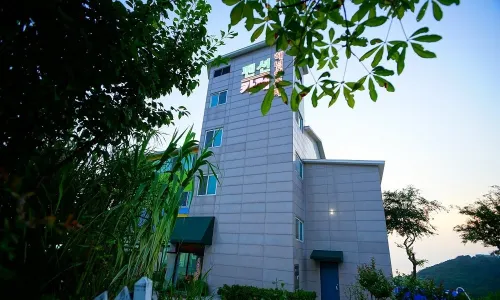 Buan Haeneomii Chukjae Pension
