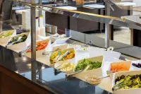 埃森魯爾塔雅高韋伯飯店 - 早餐