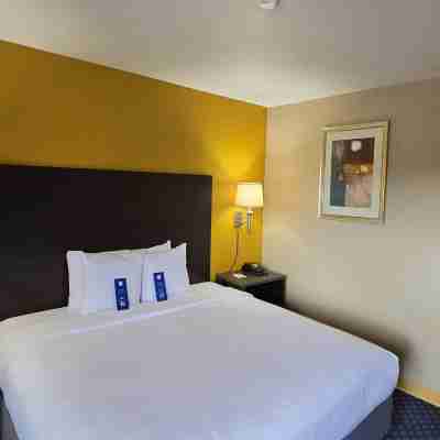 Howard Johnson by Wyndham Odessa TX Rooms