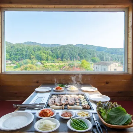 Gapyeong Pogny Kids Poolvilla