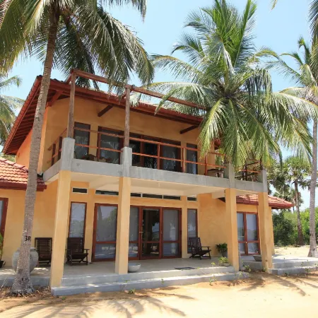 Kitelantis Hotel and Resort