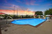 Hampton Inn & Suites Houston - Rosenberg - piscina